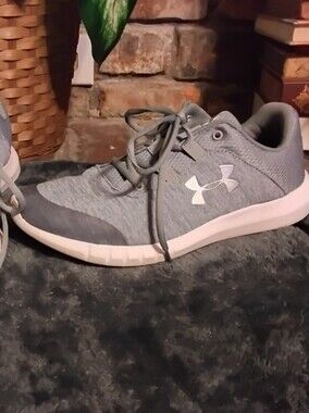 Under Armour Light Gray Lace-Up Running Shoes
